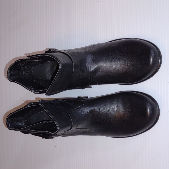 👣EASY STREET Comfort Wave Carson Booties - Picture 8 of 13